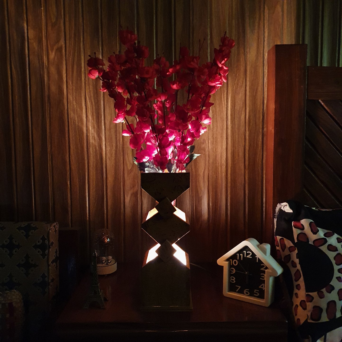 Wooden Table Lamp (D-3)