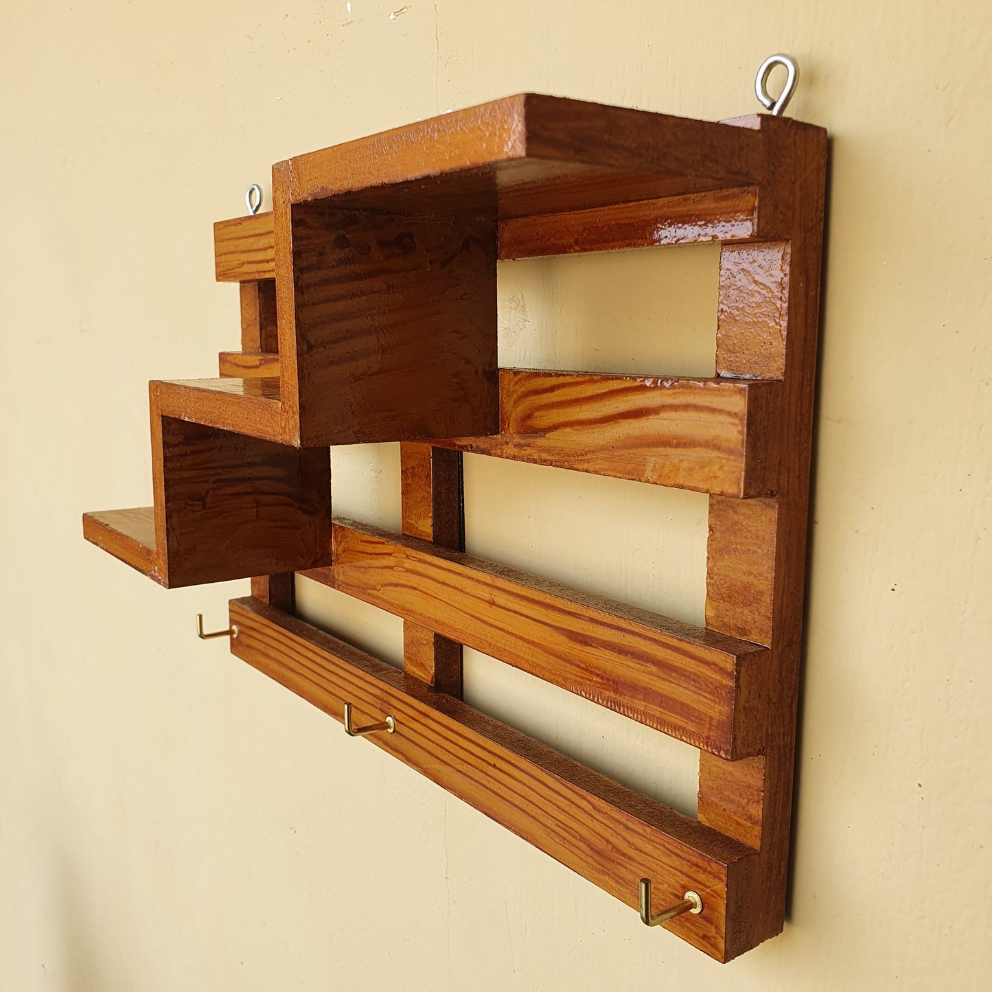 Wall Mount Wooden Mobile Holder (D-8)