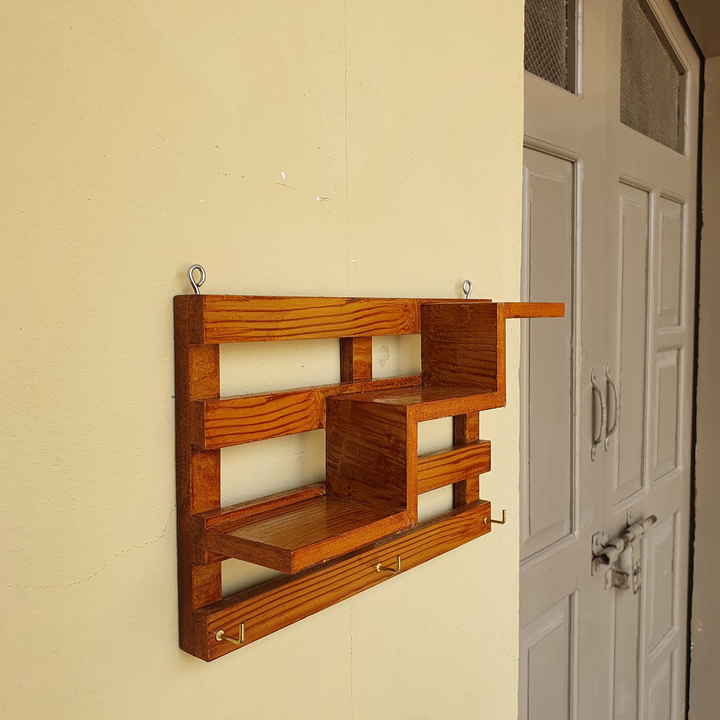 Wall Mount Wooden Mobile Holder (D-8)