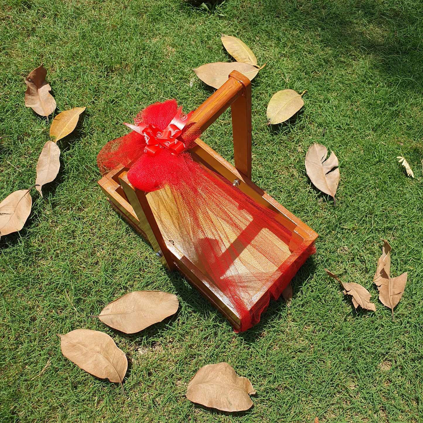 Wooden Gift Basket (D-2)