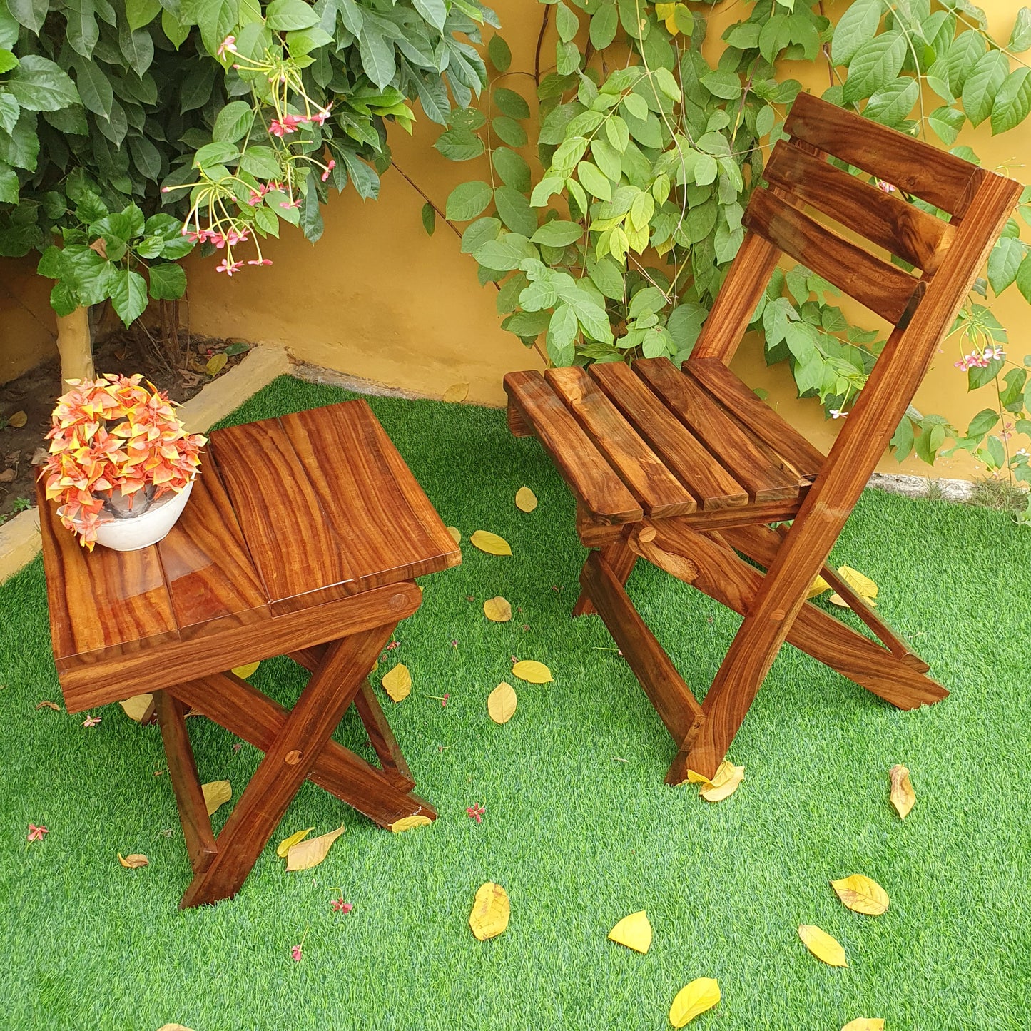 Wooden Folding Chair & Table