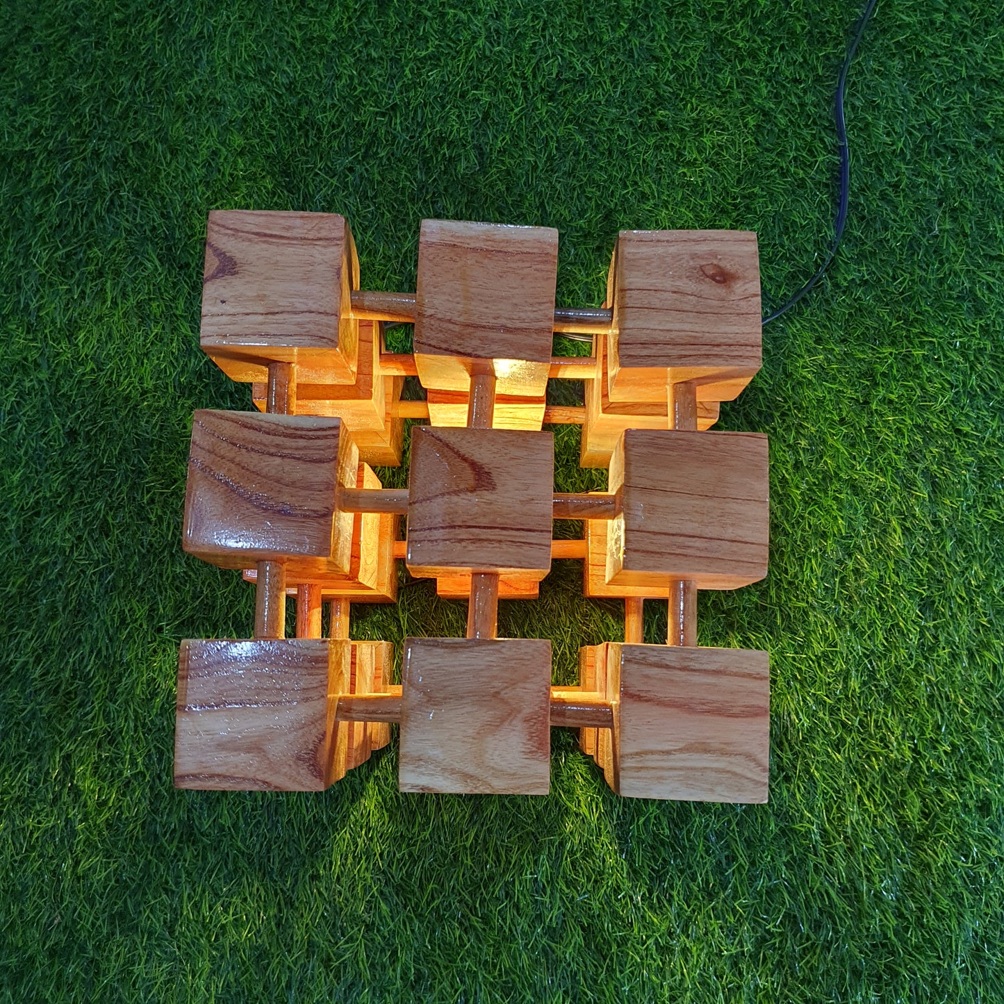 Wooden Cube Lamp