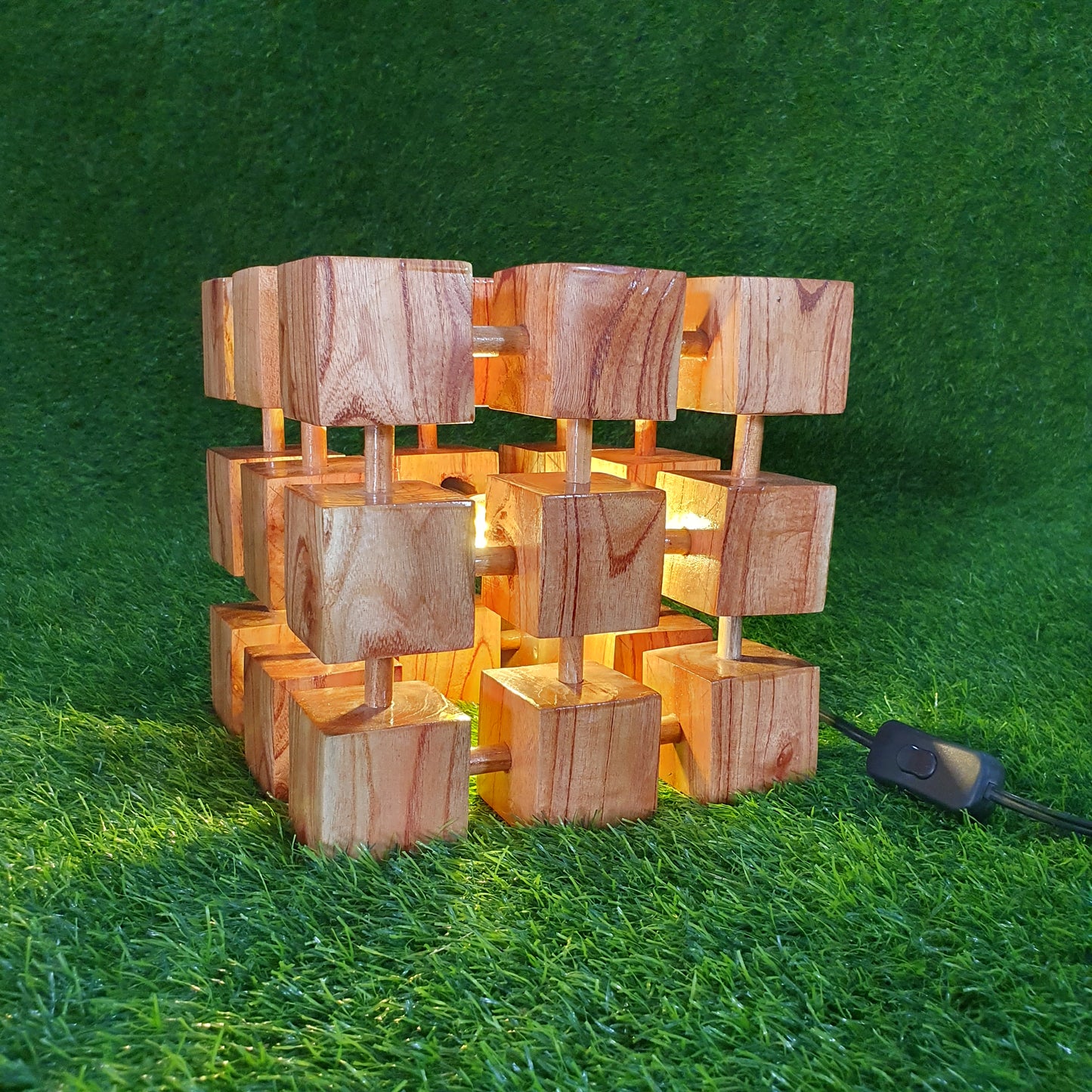 Wooden Cube Lamp