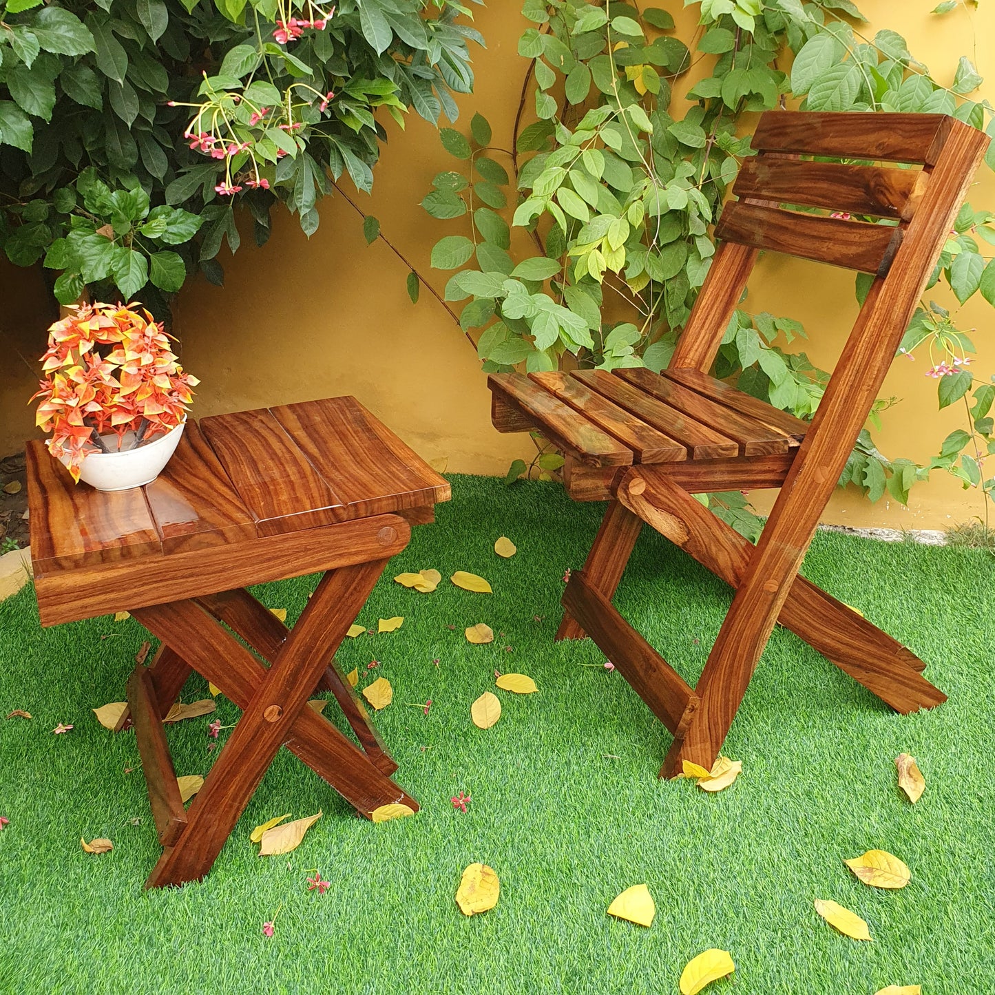 Wooden Folding Chair & Table