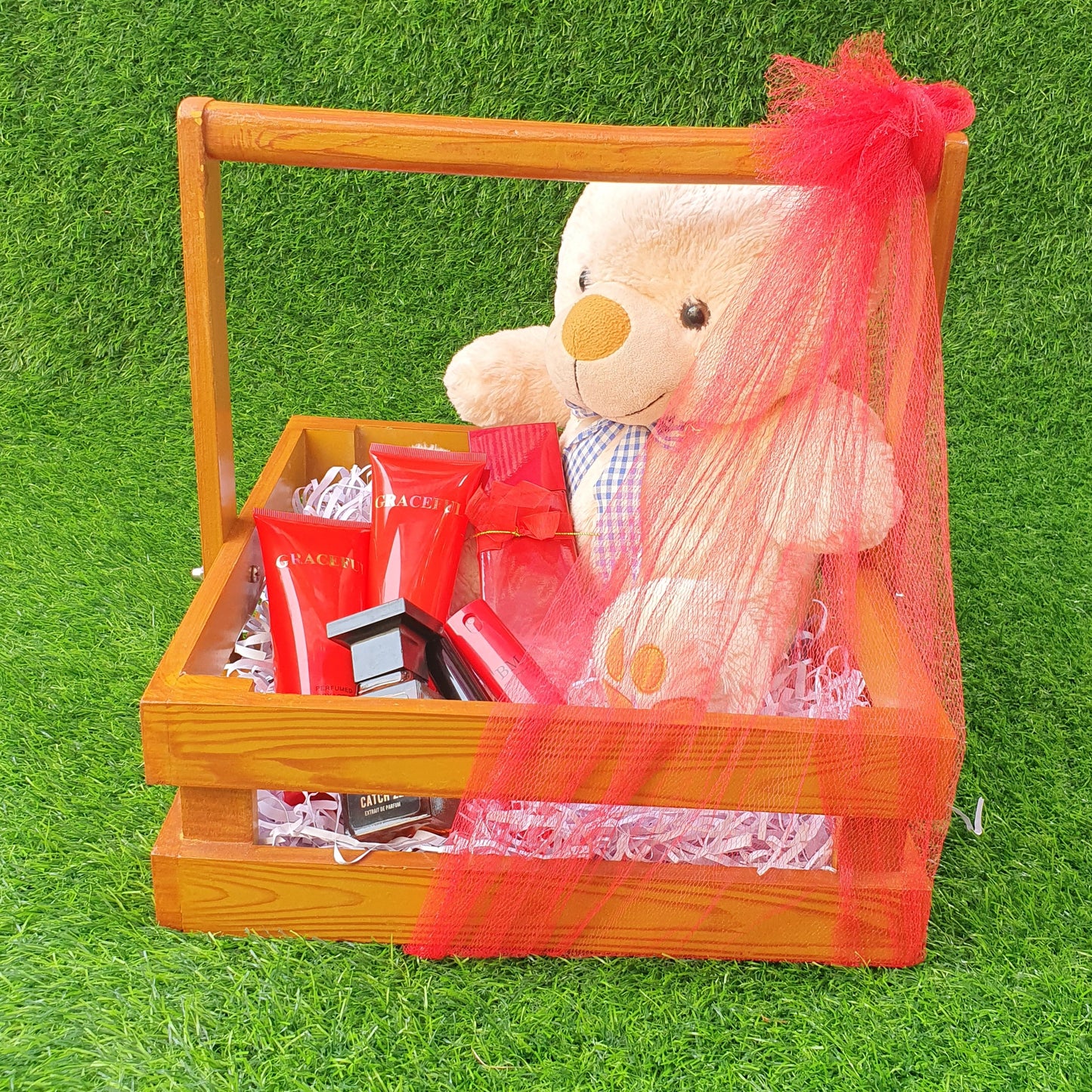 Wooden Gift Basket (D-1)