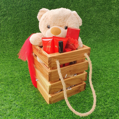 Wooden Gift Basket (D-3)