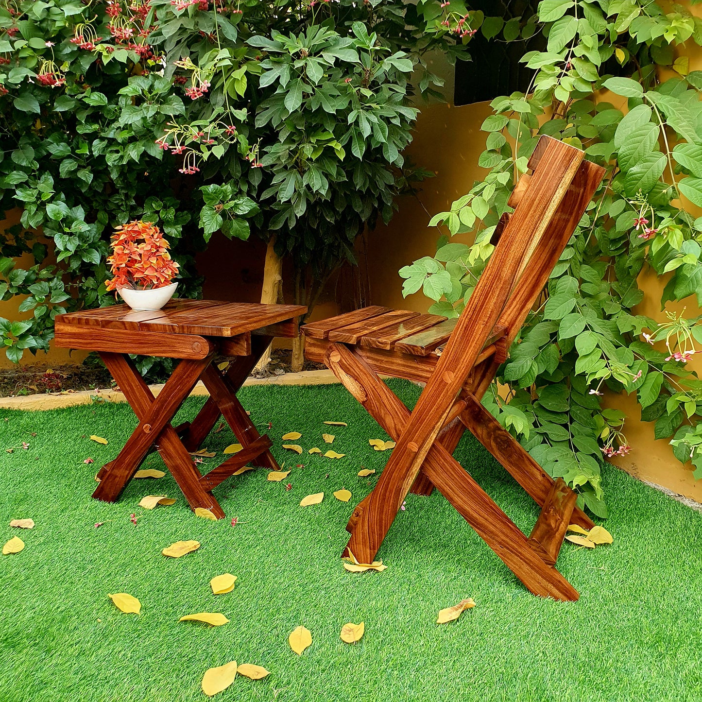 Wooden Folding Chair & Table