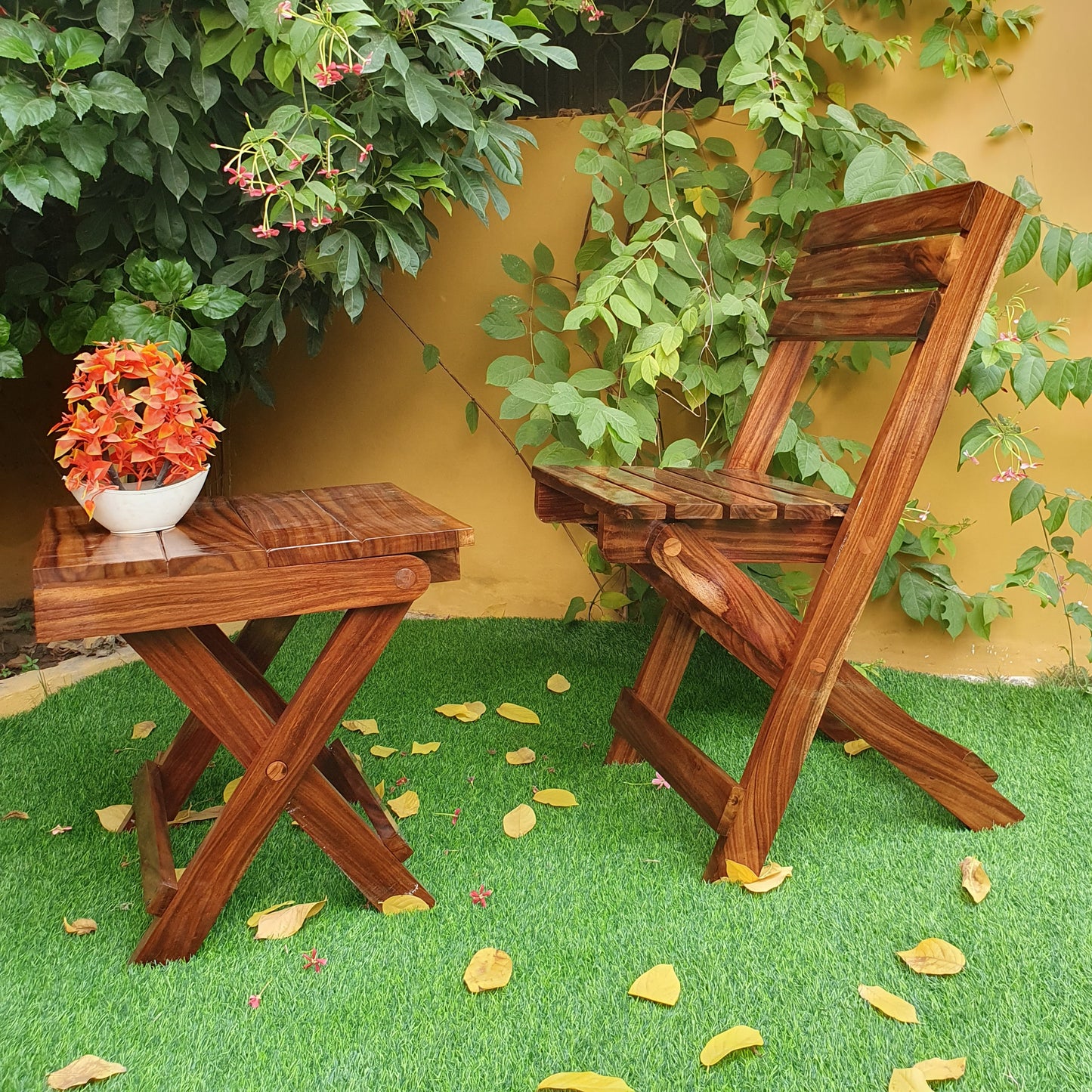 Wooden Folding Chair & Table