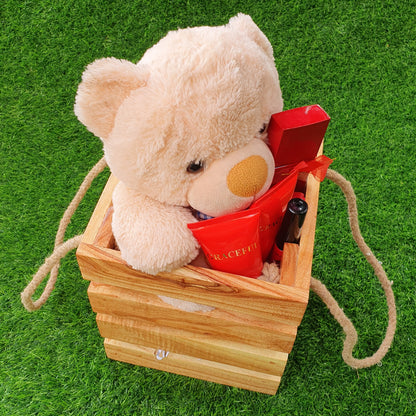 Wooden Gift Basket (D-3)