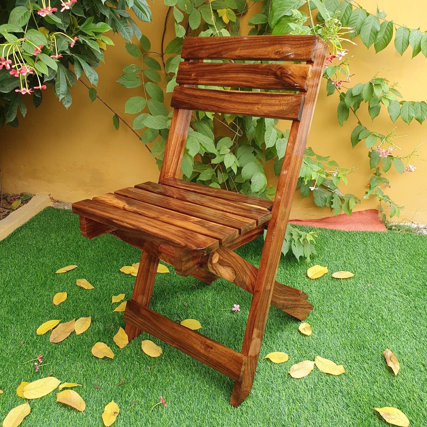 Wooden Folding Chair & Table